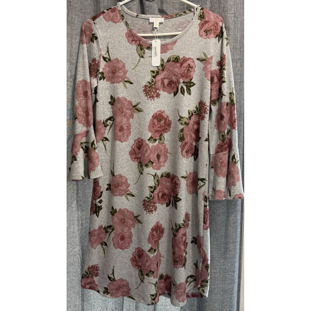 Charming Charlie Size‎ Medium Dress Bell Sleeve Gray Floral Soft NWT